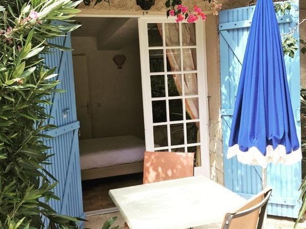 Hotel Jas Neuf サント・マキシム 部屋 写真