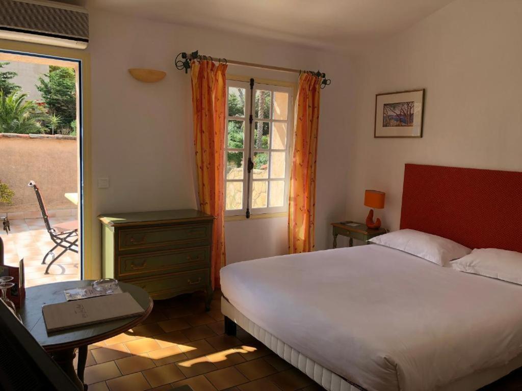Hotel Jas Neuf サント・マキシム 部屋 写真